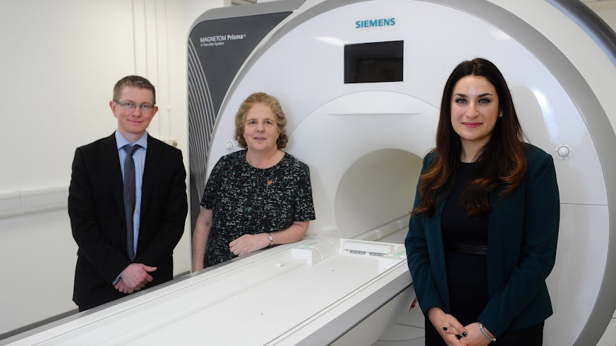  Luciana Berger visits CUBRIC 