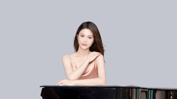 Yihan Jin, School of Music Graduate