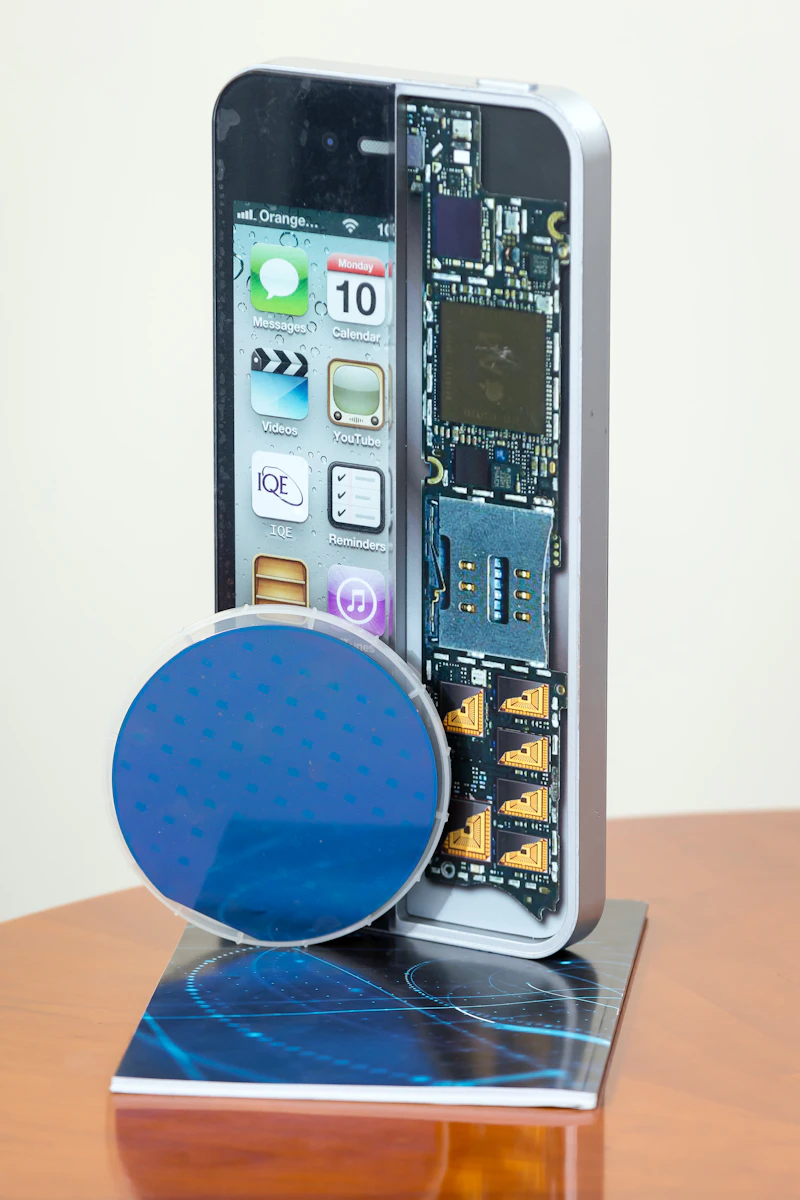 CS in iPhone