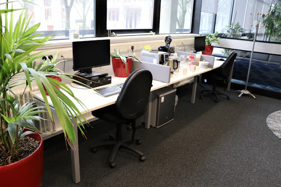 Hotdesking at the Institute