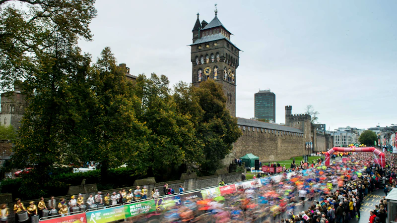 Cardiff half marathon runners