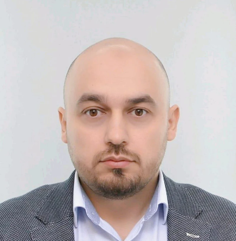 Dr Hussein Halabi