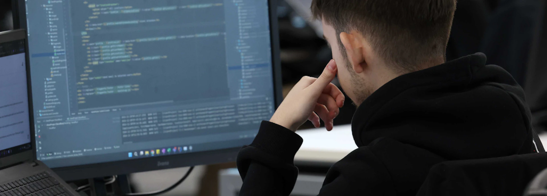 Study use of AI Artificial Intelligence in Cyber Security Intelligent Systems 