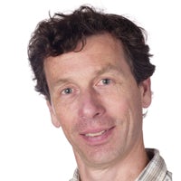 Professor Robert van Deursen PhD