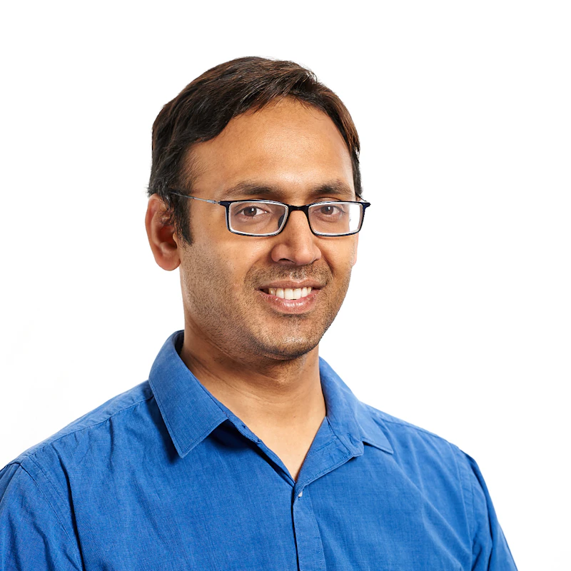 Dr Sumukh Deshpande