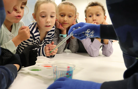children and science experiment