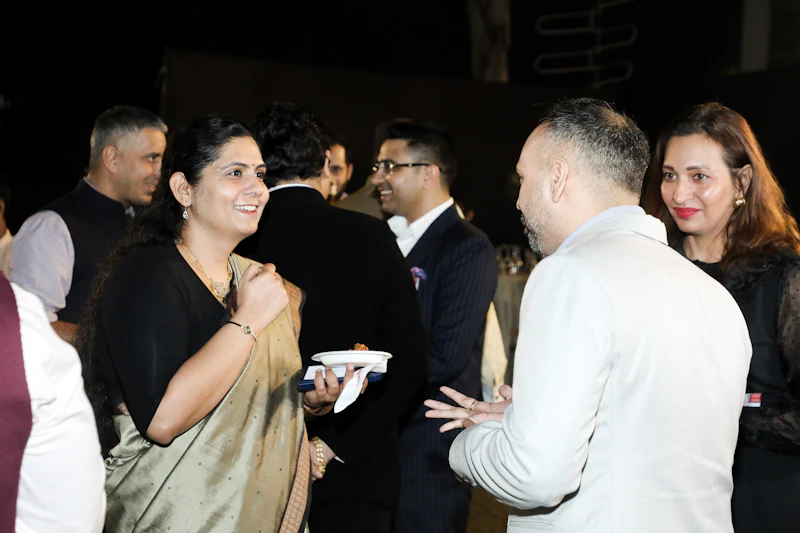 Alumni chatting