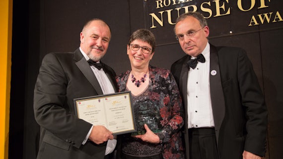 Dr Sally Anstey receiving her runner up prize in the Nurse Education Category