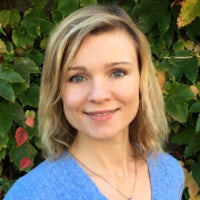 Dr Anna Kochanova