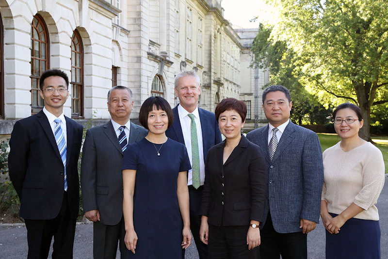 Delegates with Ex Vice-Chancellor, Professor Colin Riordan