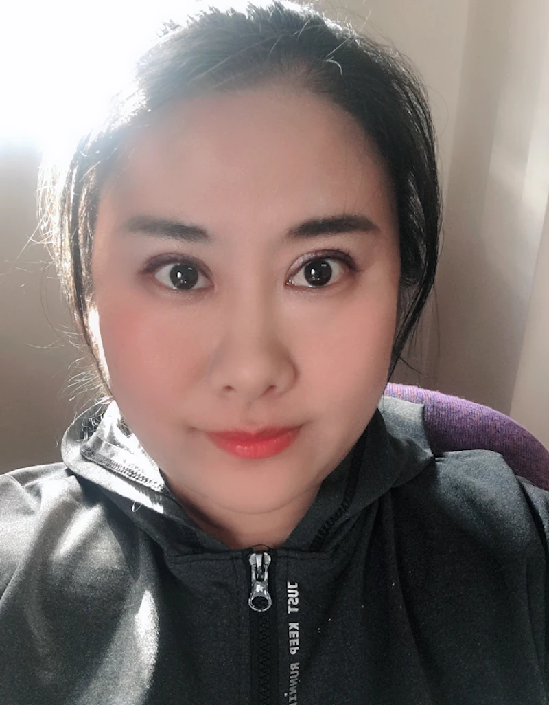 Vivian Yang