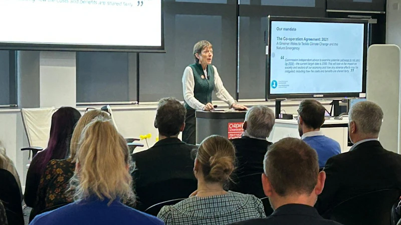 Jane Davidson speaking at the Pathway to Net Zero session