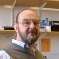 Dr Bob Smith