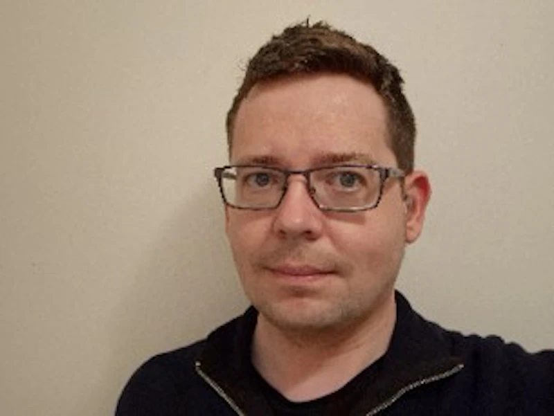 Dr Stephen Gordon