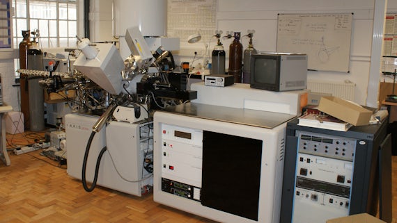 X-ray Photoelectron Spectroscopy (XPS)