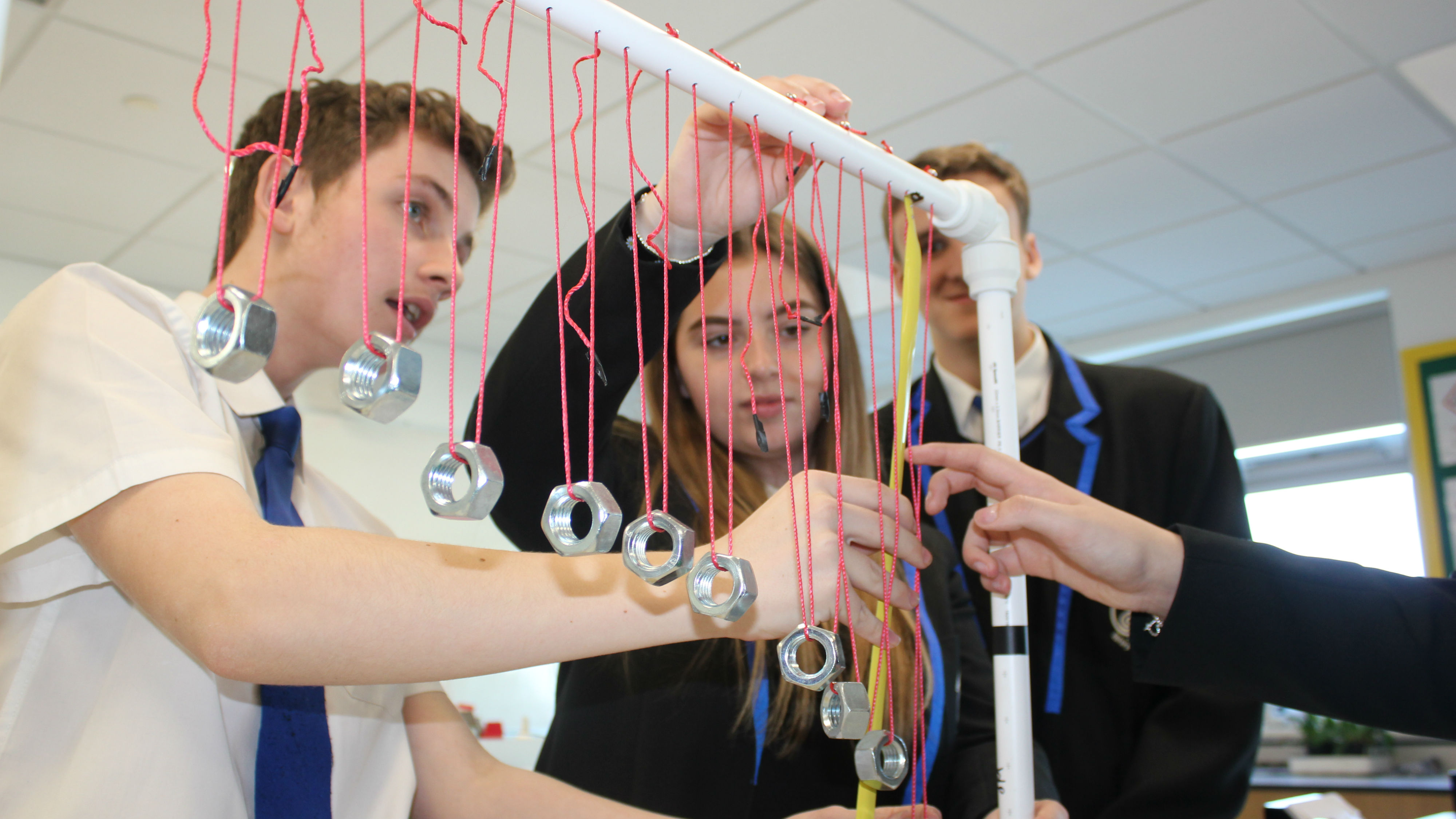 Mentoring For 240 Physics GCSE Pupils - News - Cardiff University