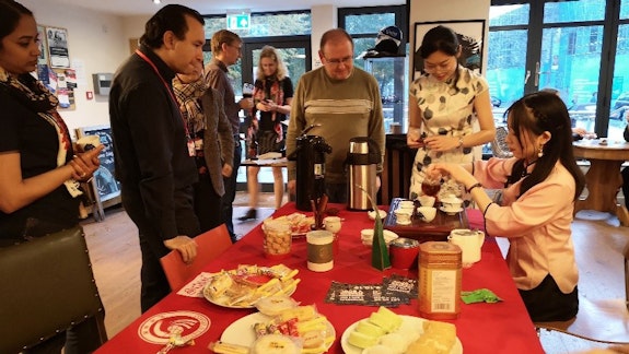 Chinese Tea Ceremony For International Staff News Cardiff University 