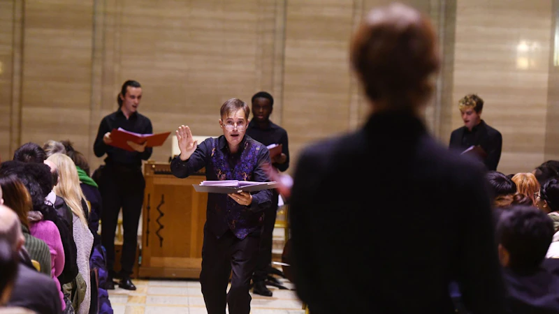Image of Chamber Choir performing