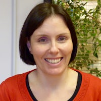 Dr Rhian Deslandes