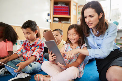 International Chinese Language Teachers scholarships