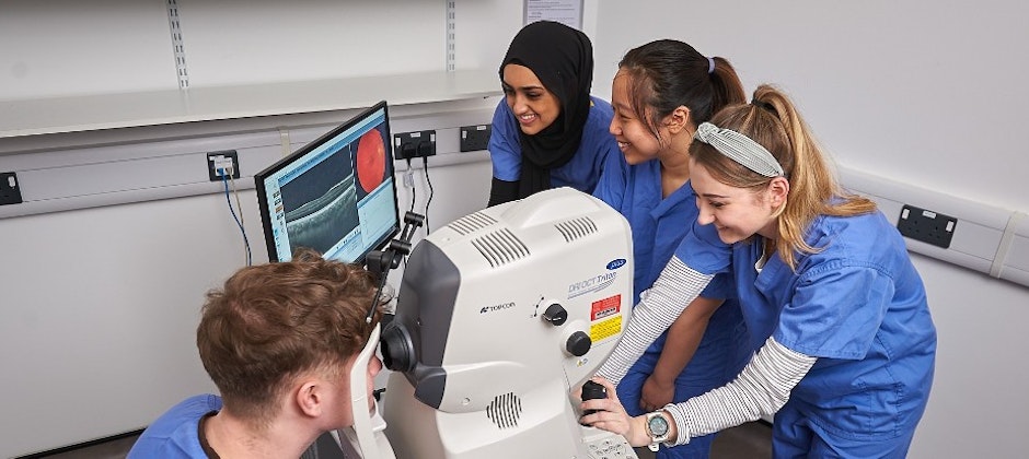 Master of Optometry with Preliminary Year (5 year) - Study - Cardiff ...