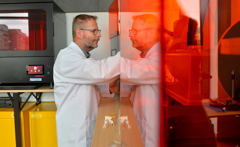Chemistry student in laboratory