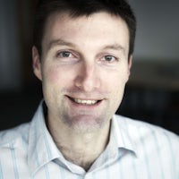 Dr James Bell