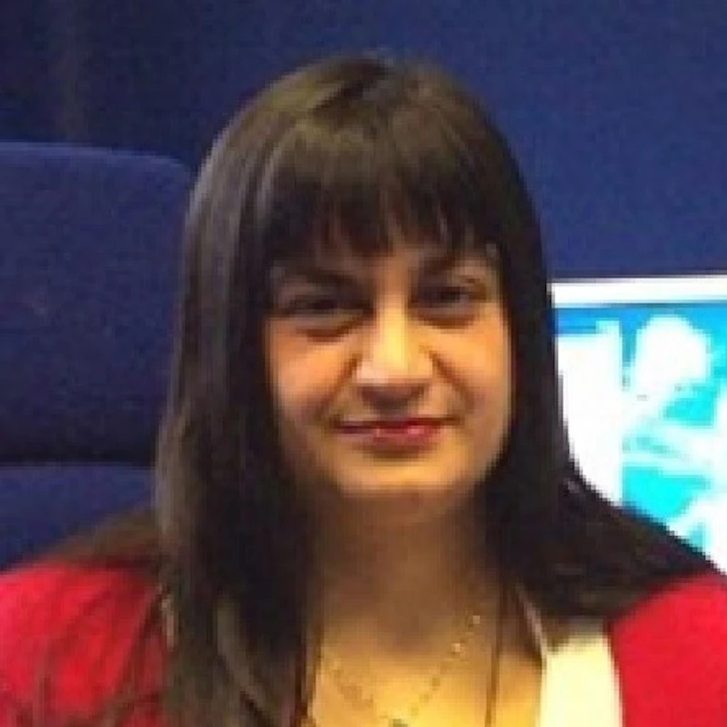 Dr Daniela Tsaneva