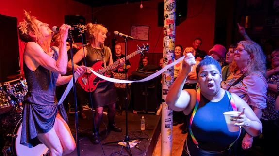The Nanaz performing at The Cab in Newport