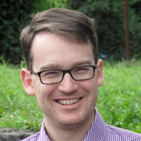 Dr Huw Bennett