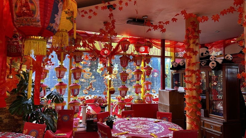 From the flamboyant to those doubling as a ‘chippy’: telling the stories of Chinese restaurants in South Wales