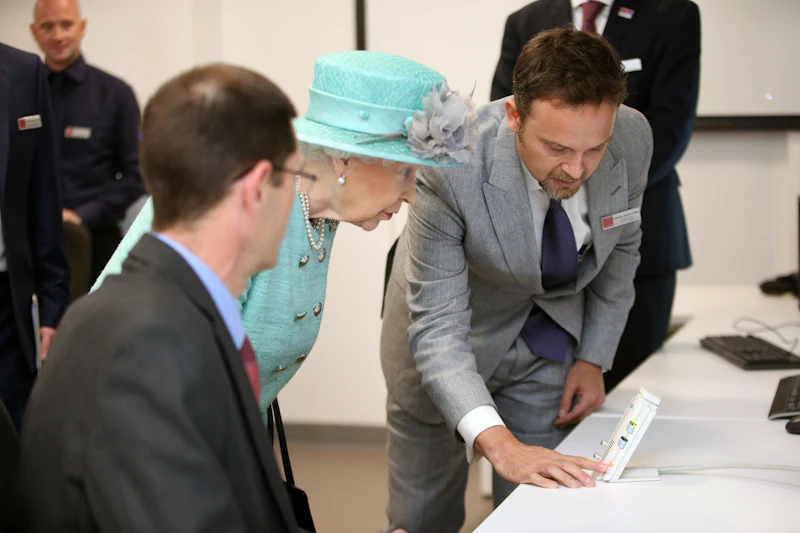Queen with MRI scanner