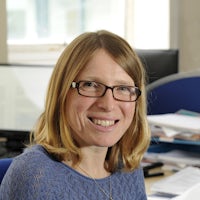 Dr Alison Cooper